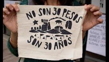 Se estrenó el documental No son 30 pesos, Chile genealogía de una insurrección