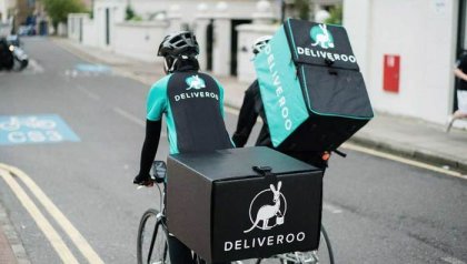 Golpe para Deliveroo: los “riders” son falsos autónomos