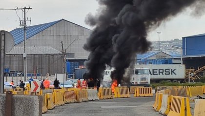 Portuarios comienzan paro tras no llegar a acuerdo con el Gobierno 