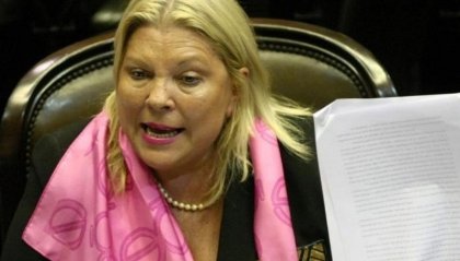 Carrió denuncia por “envenenamiento” a Alberto Fernández, a Ginés y a Vizzotti