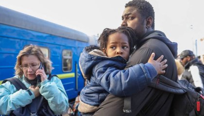 Racismo: la policía alemana separa a los refugiados en dos grupos, "ucranianos" y "refugiados negros"