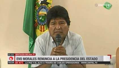 Tras el golpe de Estado, Evo Morales renuncia a la presidencia