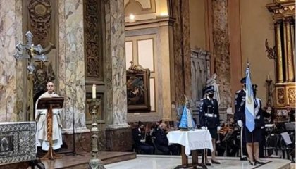 Una “familia” represora y oscurantista: la Iglesia festejó los 200 años de la Policía Federal