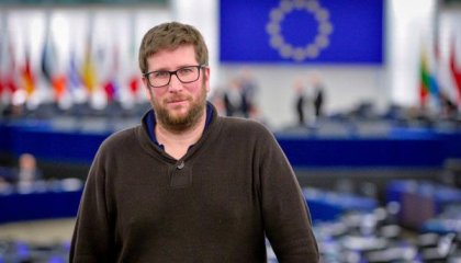 Eurodiputados de Anticapitalistas, IU y Bildu se oponen a la resolución guerrerista del Parlamento Europeo