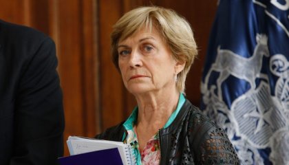 Evelyn Matthei: Pasar de “defender” la vida a la pena de muerte, la doble moral de la UDI