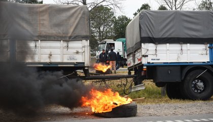 Gasoil: fracasó la reunión de empresarios con el Gobierno y continuará el reclamo