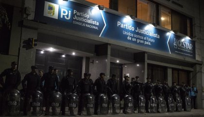 Servini, Barrionuevo y el “empate catastrófico” del peronismo