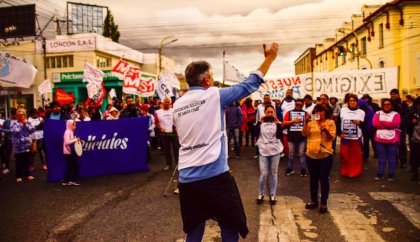 Trabajadores se movilizaron en Río Gallegos contra los despidos y el ajuste de Alicia Kirchner