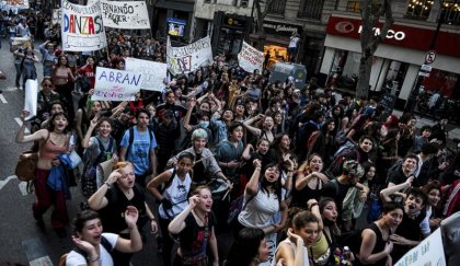 CABA: miles de estudiantes marchan en el 46 ° aniversario de la Noche de los Lápices