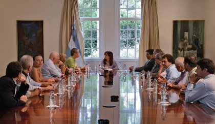 Cristina Kirchner se reunió con familiares de víctimas de la AMIA