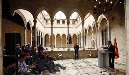 Artur Mas da marcha atrás con el referéndum del 9N, pero llama a “consulta ciudadana”