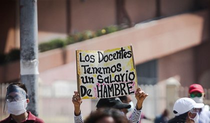 [VIDEO] Día del Maestro: Docentes salieron a la calle a protestar para exigir mejores condiciones laborales y salariales