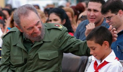 Elián González en la despedida multitudinaria a Fidel Castro