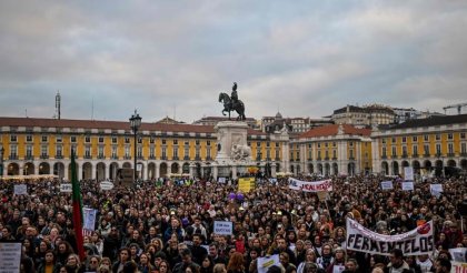 Más de 100.000 docentes en las calles de Portugal por salario y contra la precarización