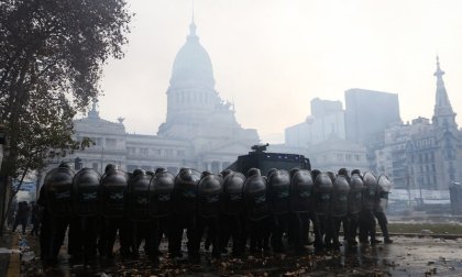 Liberan a otros dos detenidos de la corrupta Ley Bases y aún quedan dos por liberar