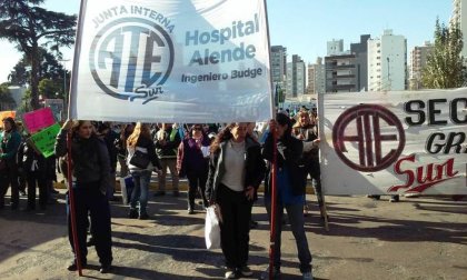 Paro y movilización en el Hospital Oscar Alende de Budge