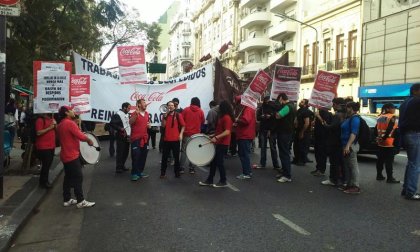 Coca Cola: trabajadores continúan su lucha