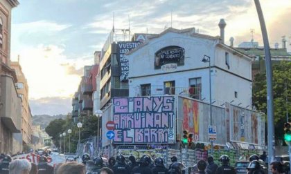 La derecha abre su campaña en Barcelona de la mano de los matones de Desokupa