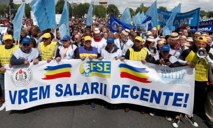 Huelga general de docentes en Rumania por aumento de salarios