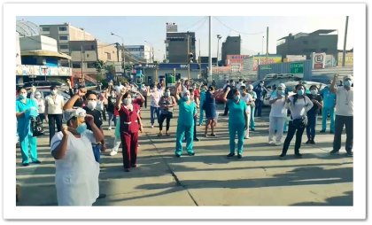 Médicos y enfermeras peruanos protestan en Lima por falta de equipos de protección