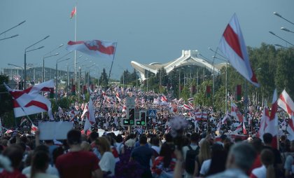 Masivas protestas en Bielorrusia ponen a Lukashenko en aprietos