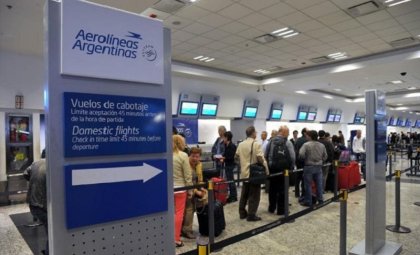  Aerolíneas Argentinas busca la conciliación obligatoria mientras los pilotos confirman el paro