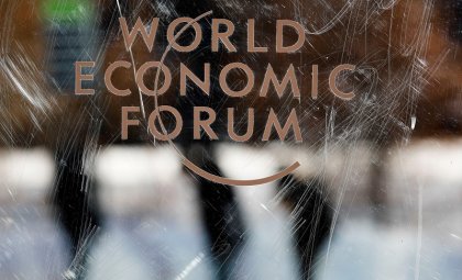 ¿Qué hay detrás de la advertencia del Foro de Davos a la Argentina?