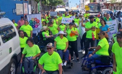 Marcha de personas con discapacidades exige derechos