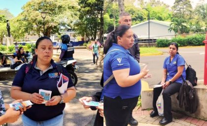 Plantón en la UCR obliga a universidad a atender caso de Olga Brenes