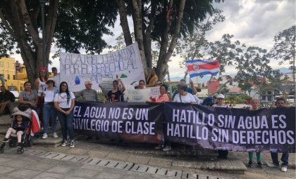 Comunidades exigen a la Asamblea Legislativa una solución al problema del agua 