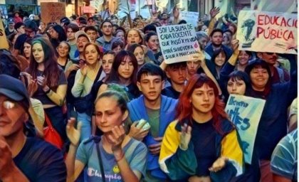 Histórica movilización: la lucha de clases y los desafíos de una nueva coyuntura política