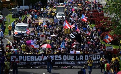 "El pueblo antes que la deuda": miles se manifestaron contra el plan de ajuste en Puerto Rico