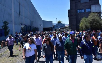 Trabajadores de la sección 26, toman instalaciones y desconocen al Sindicato Democrático