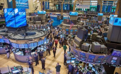 Fuerte caída de la bolsa argentina y de acciones en Wall Street