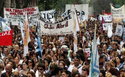 Ctera se moviliza al Congreso de la Nación