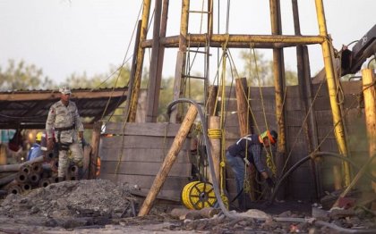 Dos mineros mueren en pozo de carbón en Coahuila