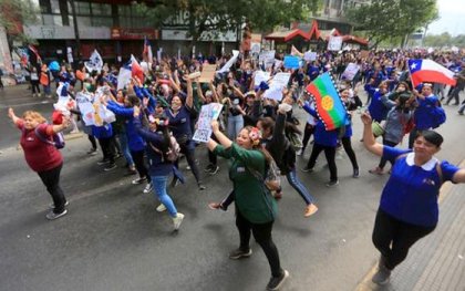 Trabajadores de la educación nos organizamos contra la "normalidad" de Piñera