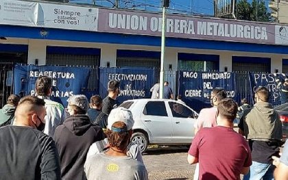 Siguen las movilizaciones y asambleas en Siderca a pesar de la UOM