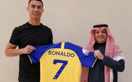 Cristiano Ronaldo llega al fútbol árabe tras firmar un contrato millonario 