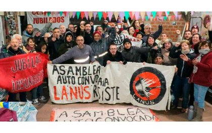 La Comisión Salvemos el Tren comenzó con la campaña en contra de los despidos y la privatización de los trenes