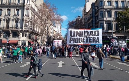 Jornada de lucha: la Unidad Piquetera se moviliza contra la baja de planes