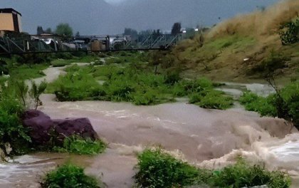 Con el temporal se agudizaron los ultimátum para las familias del Campamento Dignidad