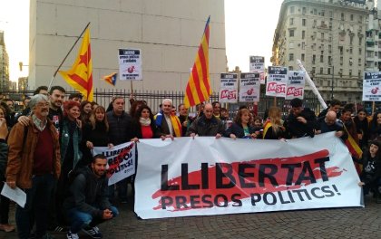 En Buenos Aires reclaman por la libertad de los presos políticos catalanes