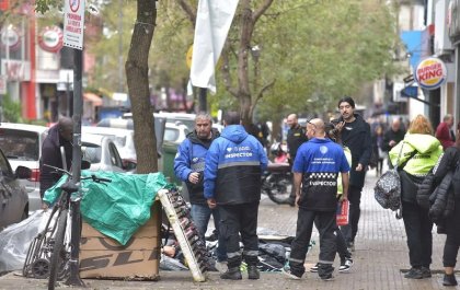 La Plata: Alak continúa con la persecución a vendedores ambulantes 