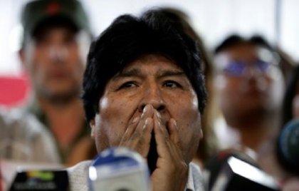 Los golpistas proscriben a Evo Morales