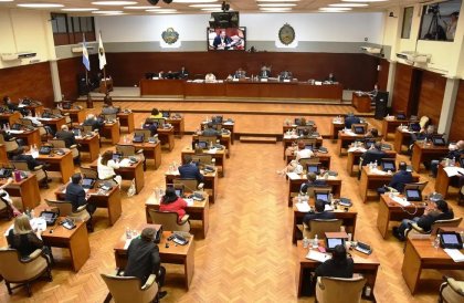 Legisladores del PJ en Jujuy llaman a causa común con Sadir frente a Milei