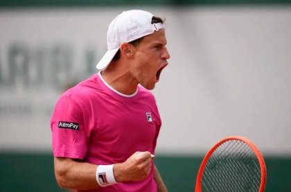 Roland Garros: el "Peque" Schwartzman pasó a octavos de final