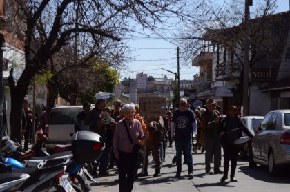 En Punilla también se marchó en defensa de las y los jubilados contra el veto de Milei