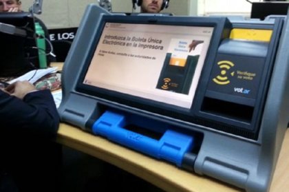 El Gobierno porteño anunció que no utilizará el voto electrónico en octubre