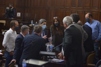 Continúa el ajuste en Mendoza: se aprobó en la Cámara de Senadores el presupuesto 2022 